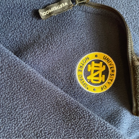 Weatherproof Notre Dame Fighting Irish pull over - Picture 5 of 16